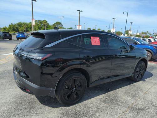Black 2025 Nissan Murano SV