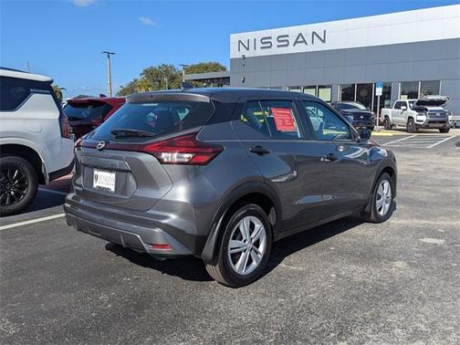 2024 Nissan Kicks S