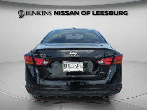 Black 2024 Nissan Altima 2.5 SL