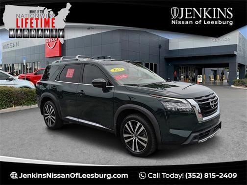 2023 Nissan Pathfinder Platinum
