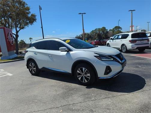 2024 Nissan Murano SV