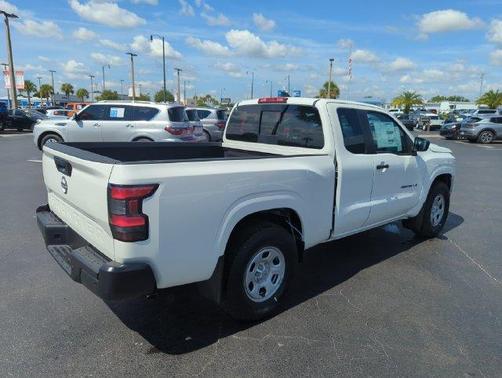Glacier White 2027 Nissan Frontier S