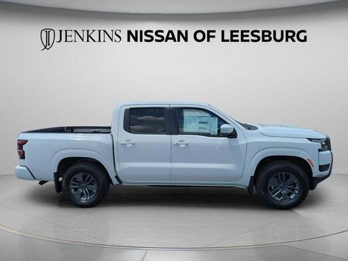Glacier White 2026 Nissan Frontier SV