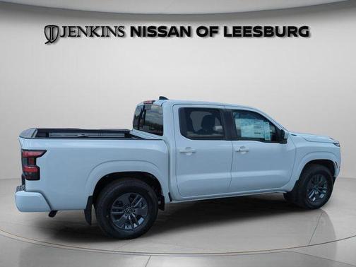 Glacier White 2026 Nissan Frontier SV
