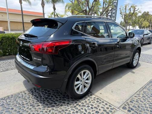 2018 Nissan Rogue Sport SV