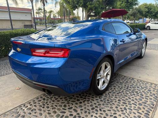 2018 Chevrolet Camaro 1LS