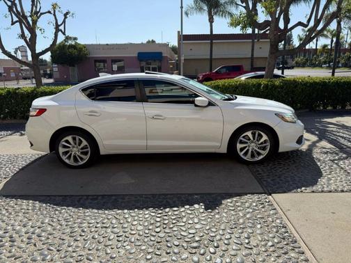 2016 Acura ILX Premium Package