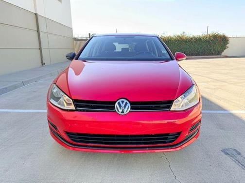 2016 Volkswagen Golf TSI SE 4-Door