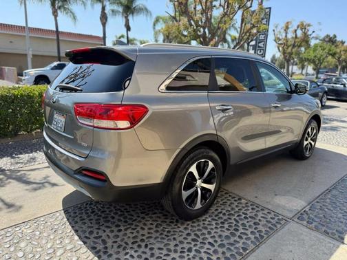 2016 Kia Sorento EX
