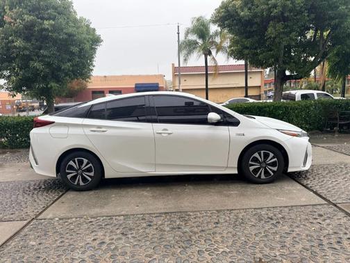 2019 Toyota Prius Prime Premium