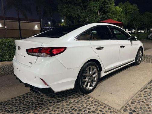 2018 Hyundai SONATA Limited 2.0T+