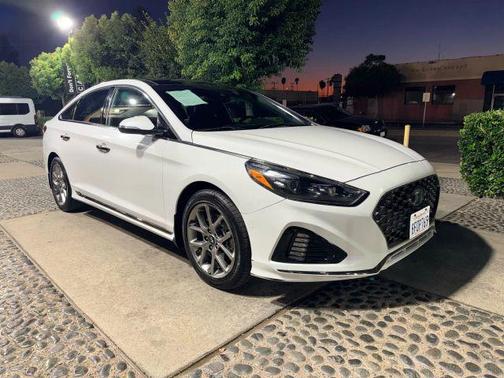 2018 Hyundai SONATA Limited 2.0T+