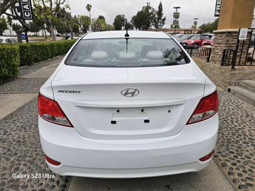 2016 Hyundai Accent SE