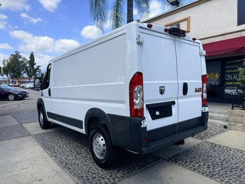 Bright White Clearcoat 2018 RAM ProMaster 1500 Low Roof