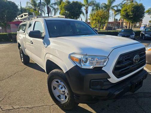2019 Toyota Tacoma SR