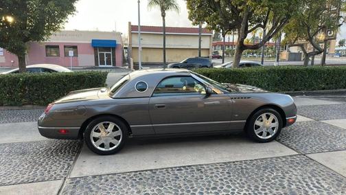 2003 Ford Thunderbird Deluxe