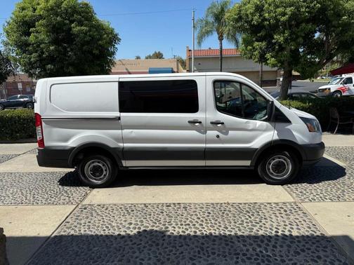 2017 Ford Transit-150 Base