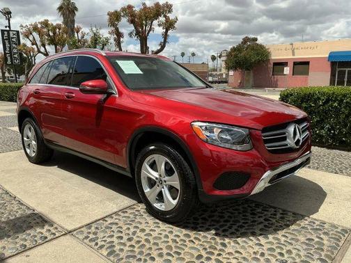 designo Cardinal Red Metallic 2018 Mercedes-Benz GLC 300 Base 4MATIC