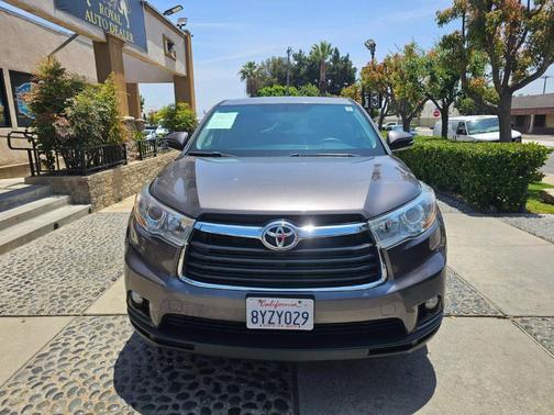 2016 Toyota Highlander LE Plus