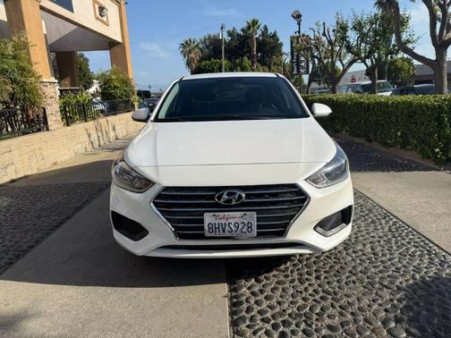 2019 Hyundai Accent SE