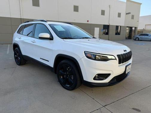 Bright White Clearcoat 2020 Jeep Cherokee Latitude Plus