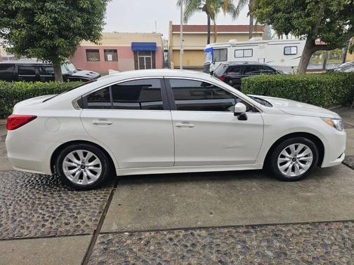 2017 Subaru Legacy 2.5i Premium