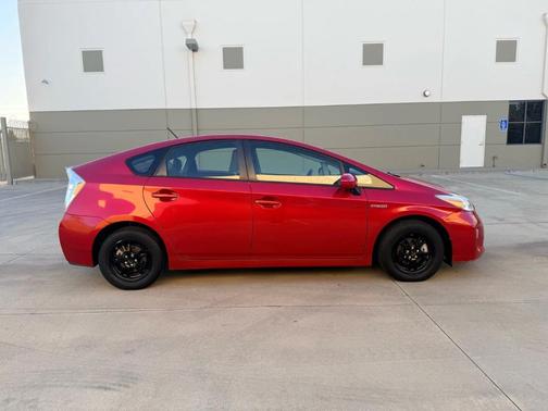 2012 Toyota Prius Two
