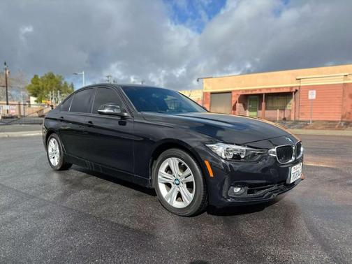 2016 BMW 328 i
