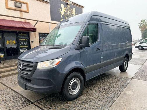 2019 Mercedes-Benz Sprinter 2500 ROOF V6 144