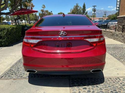 Venetian Red Pearl 2016 Hyundai Azera Base