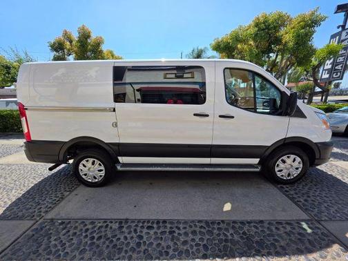 2020 Ford Transit-250