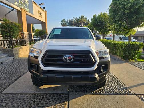 2021 Toyota Tacoma SR