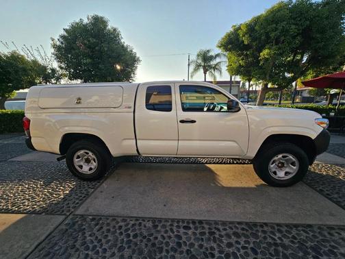 2021 Toyota Tacoma SR