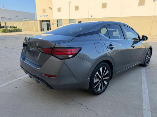Gun Metallic 2025 Nissan Sentra SV