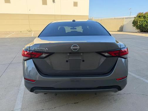 Gun Metallic 2025 Nissan Sentra SV