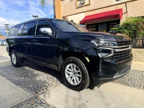 2021 Chevrolet Suburban LT
