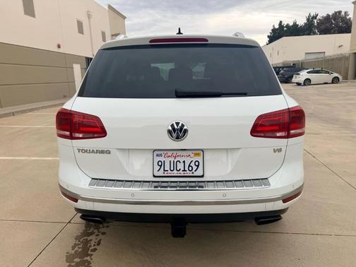 2016 Volkswagen Touareg Sport