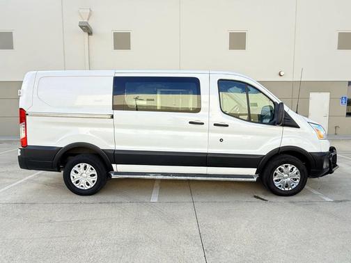 2019 Ford Transit-250 Base
