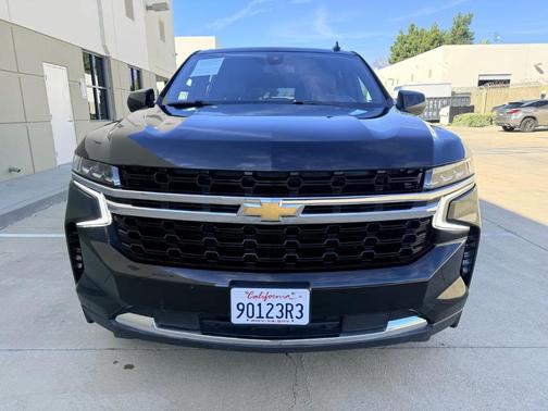 2021 Chevrolet Suburban LS