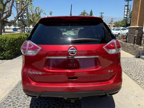 2015 Nissan Rogue SV