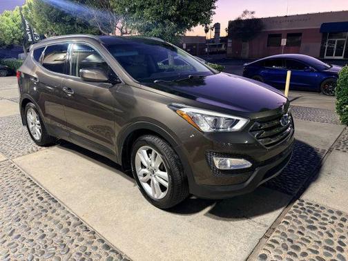 2014 Hyundai Santa Fe Sport 2.0L Turbo