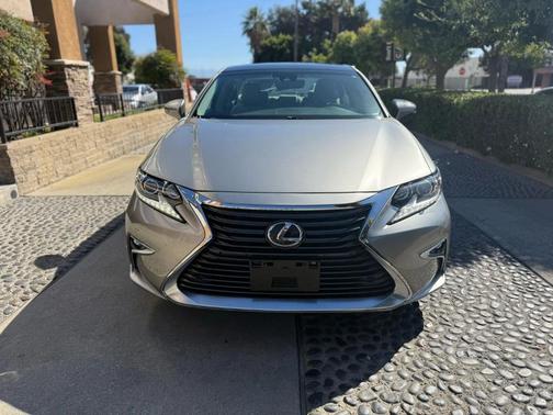 2017 Lexus ES 350 Base