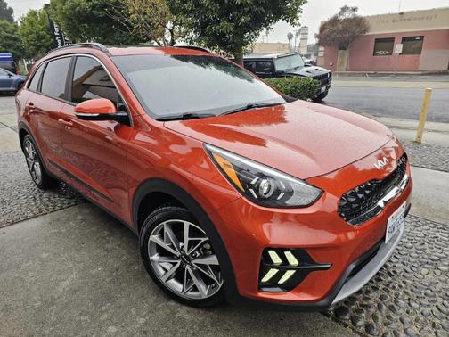 2022 Kia Niro Touring SE