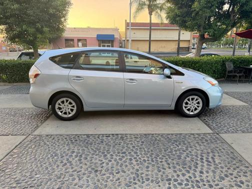 2012 Toyota Prius v Three