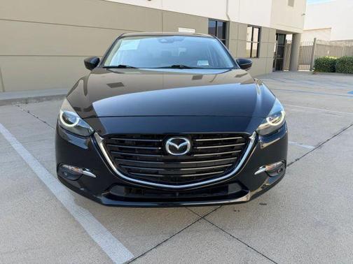 Jet Black Mica 2018 Mazda Mazda3 Grand Touring