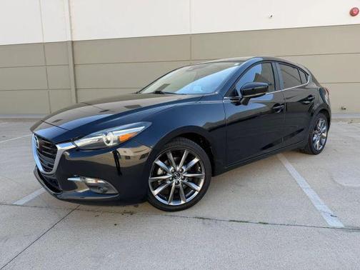 Jet Black Mica 2018 Mazda Mazda3 Grand Touring