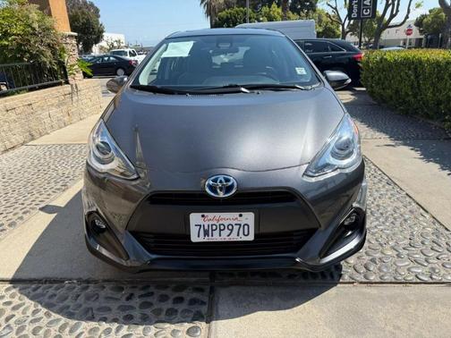 2017 Toyota Prius c Four