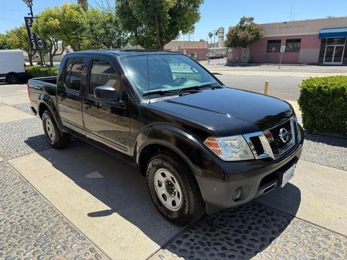 2015 Nissan Frontier S