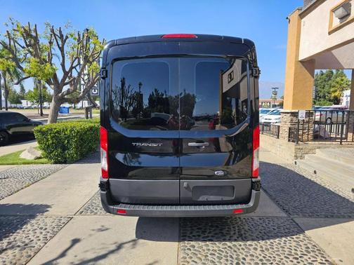 2017 Ford Transit-150 XLT