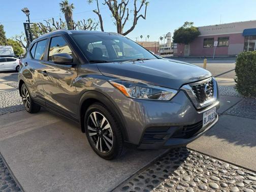 2019 Nissan Kicks SV
